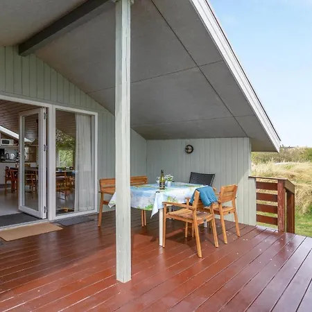 Gorgeous In With Wifi Holiday home